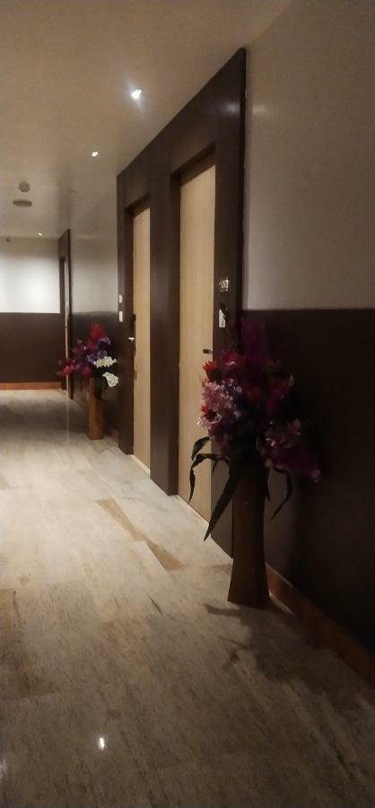 Amutham Residency Hotel Tiruchirappalli Exterior photo
